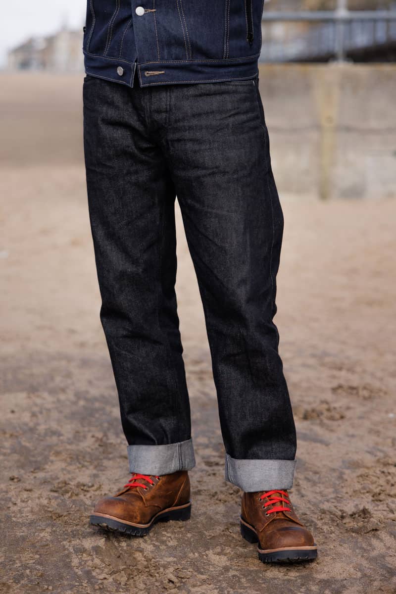 GVNR Selvedge Denim Jeans / Black