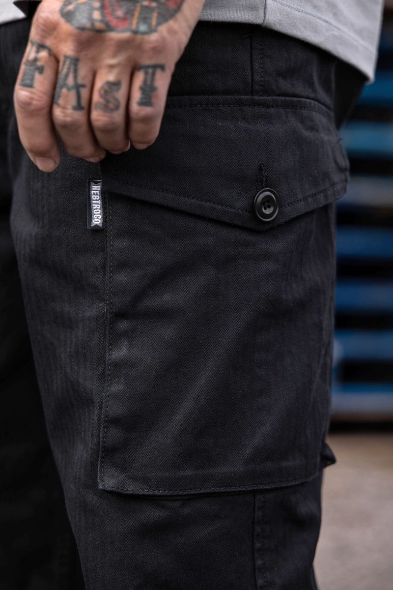 Cargo Pants / Black
