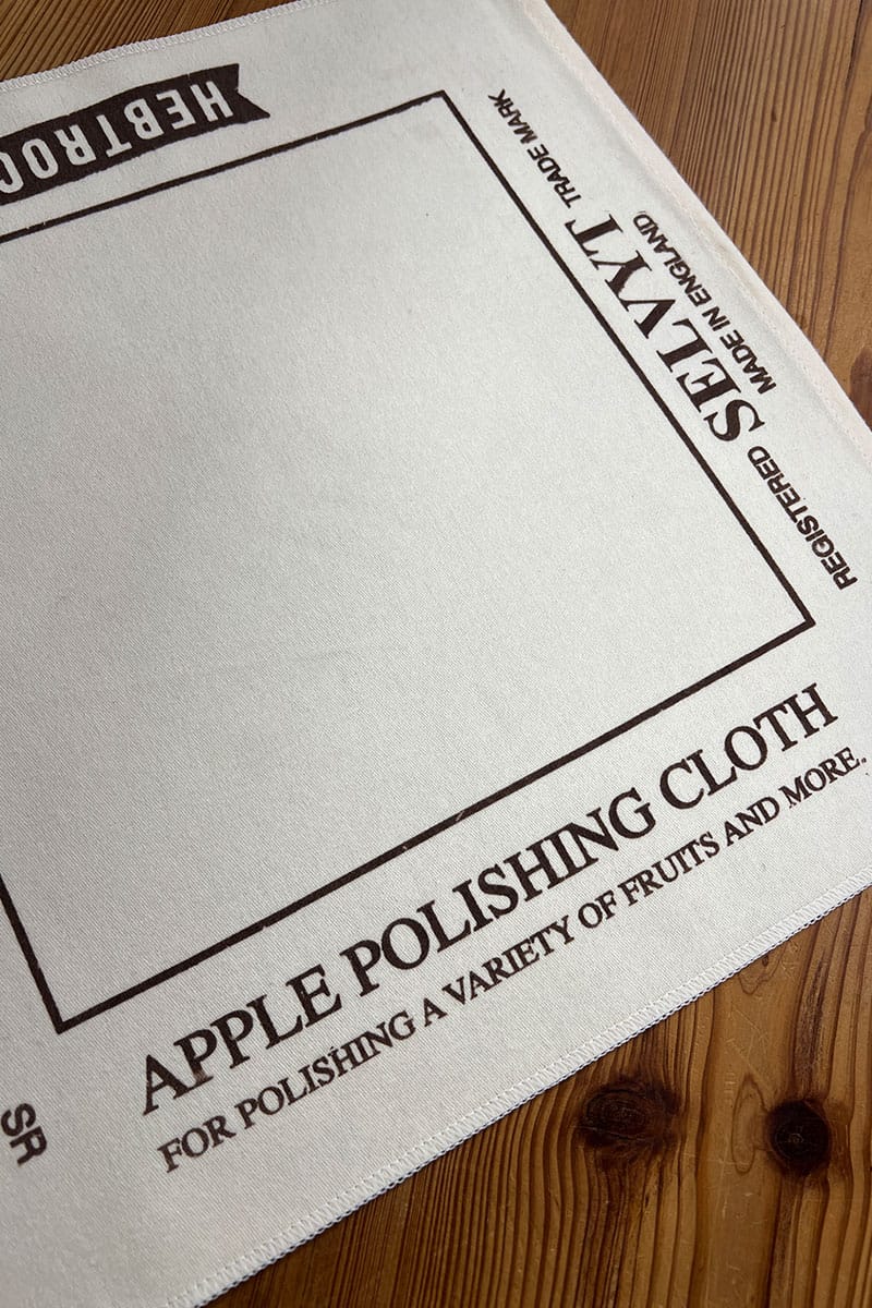 Apple Polishing Cloth