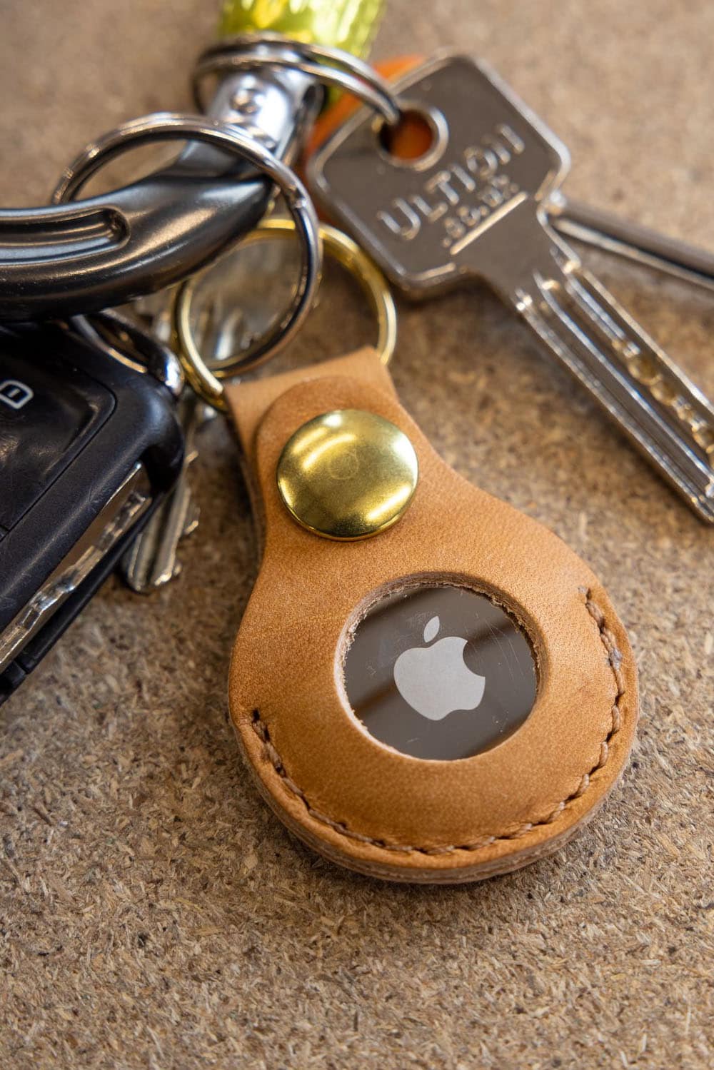 AirTag Leather Key Fob