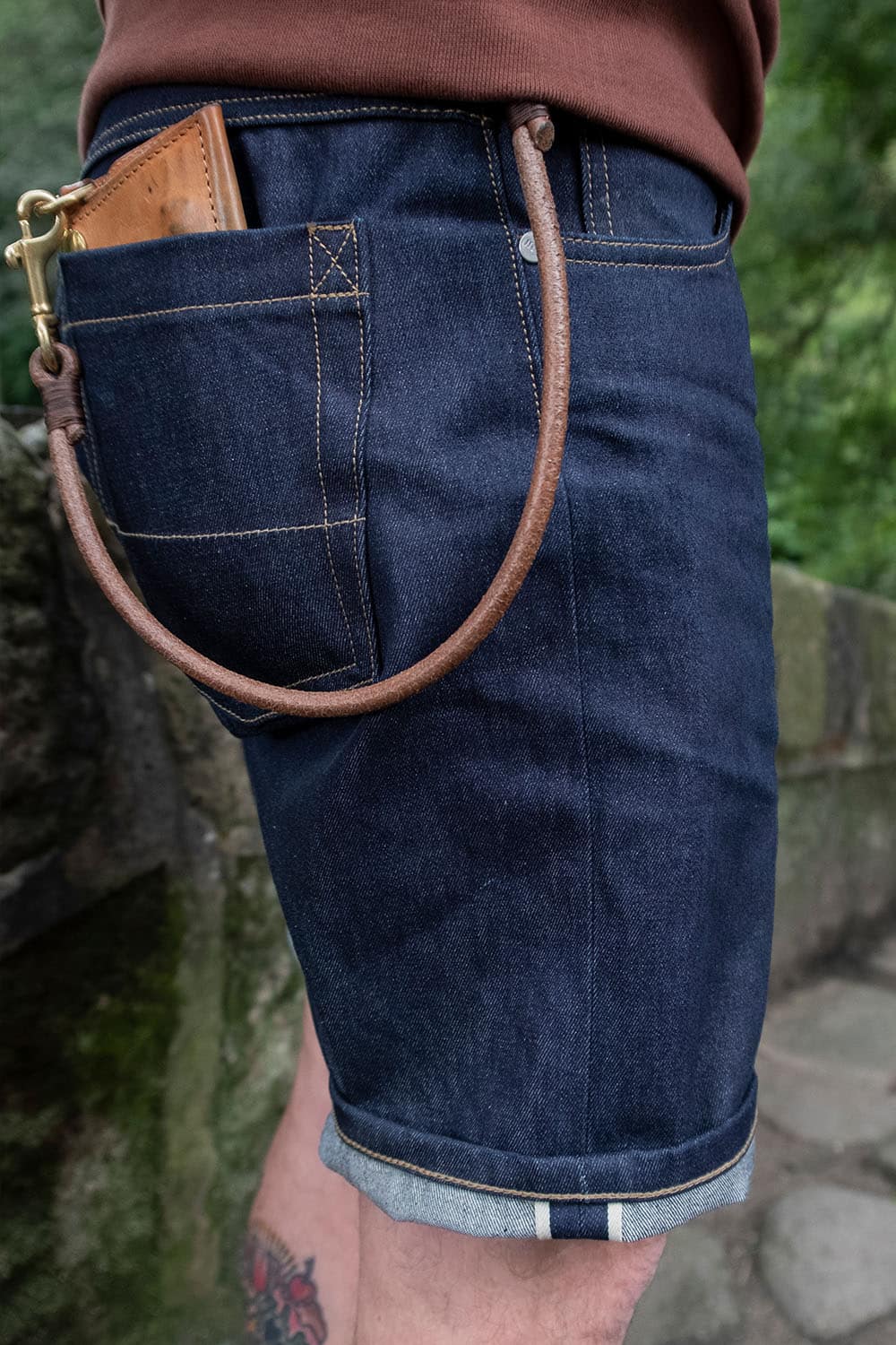 V6 Selvedge Denim Shorts / Indigo