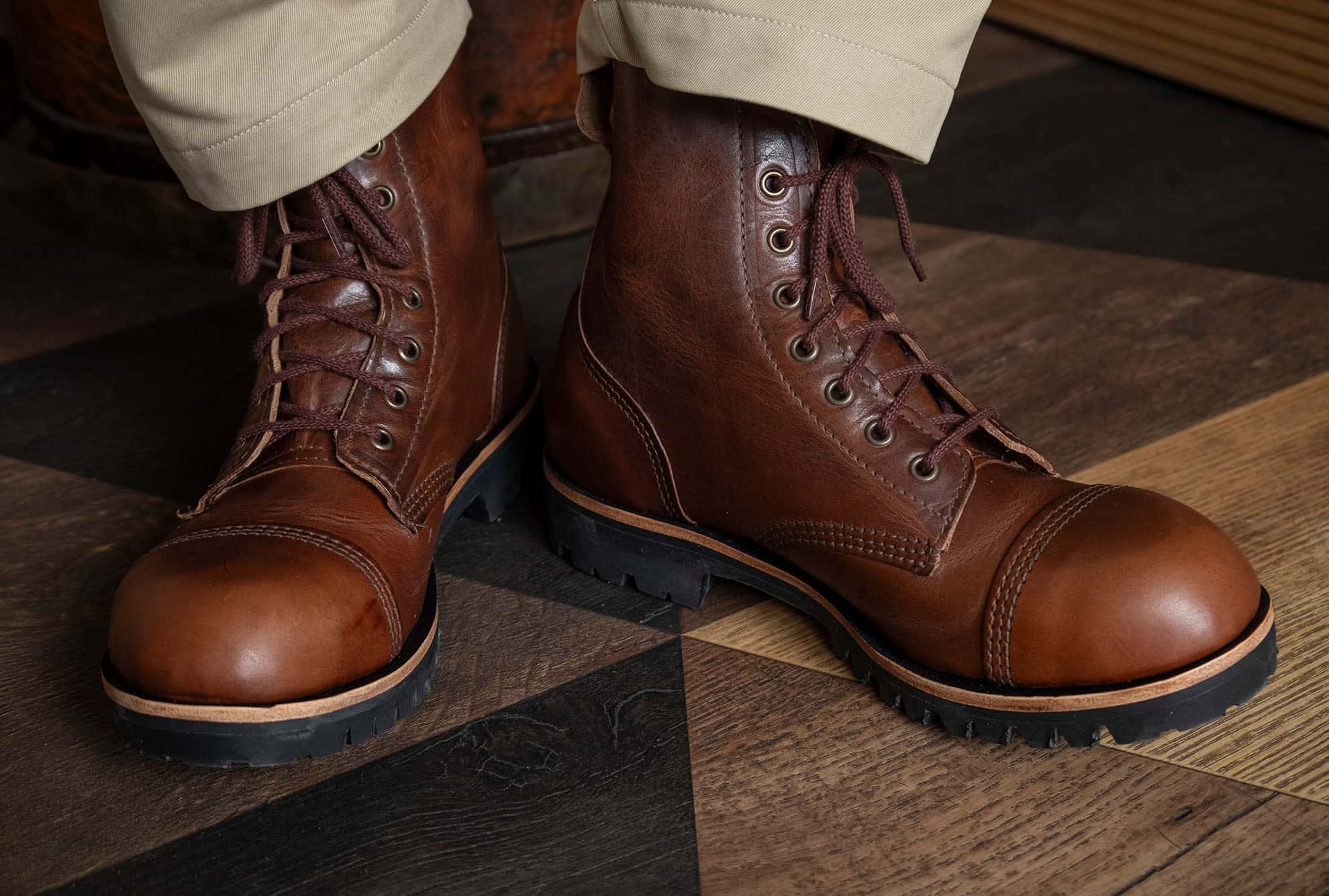 Derby Boots / Dark Tan