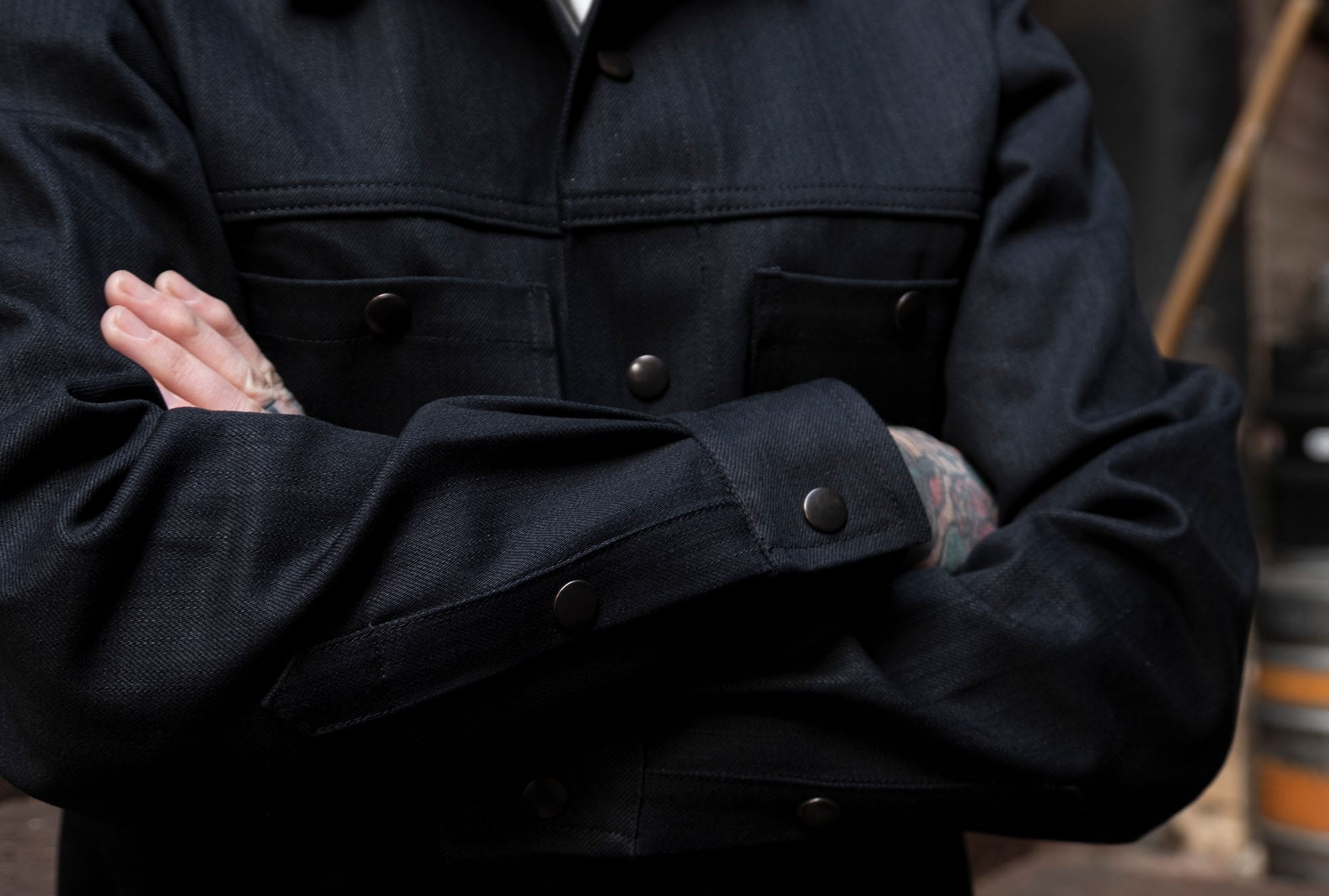 Iron Shirt / Pitch Black