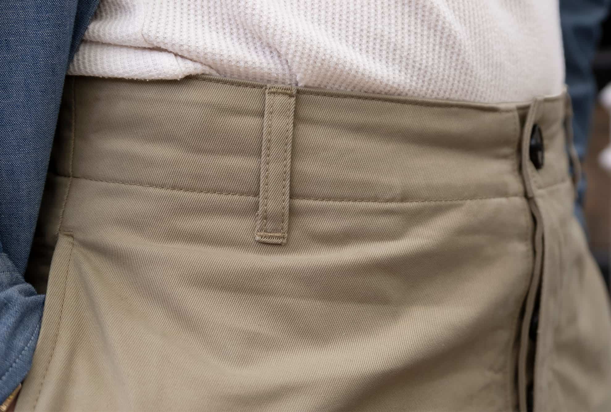 Mili Chinos / Putty